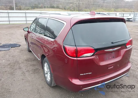 2018 Chrysler Pacifica Touring L из США, поврежденный, VIN 2C4RC1BGXJR155189